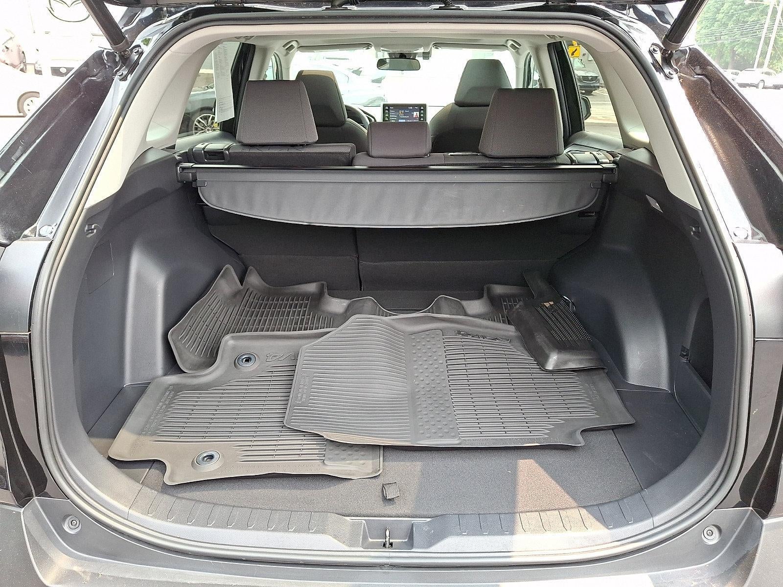2021 Toyota RAV4 XLE AWD (Natl)
