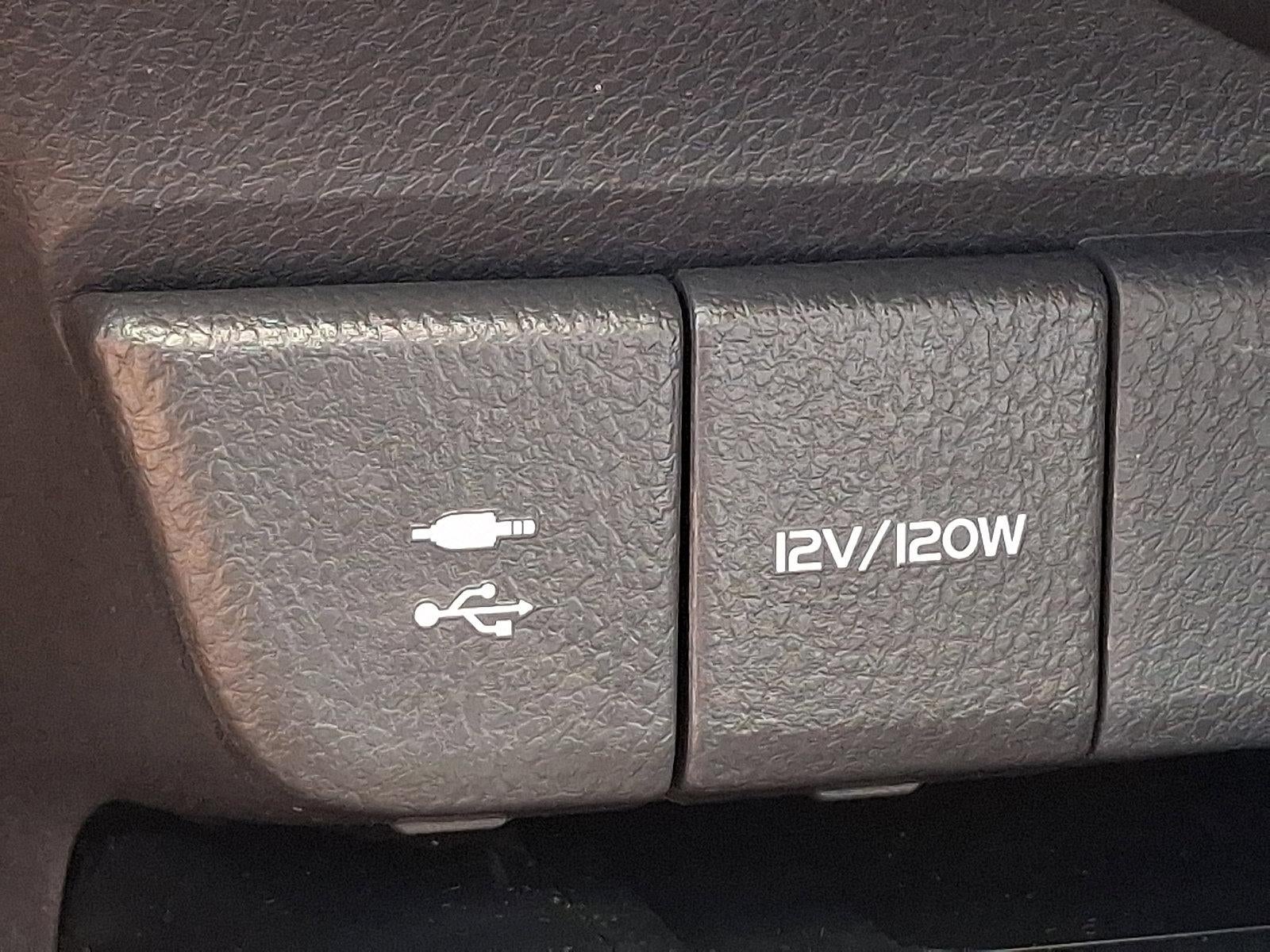 2019 Toyota Camry XLE Auto (Natl)