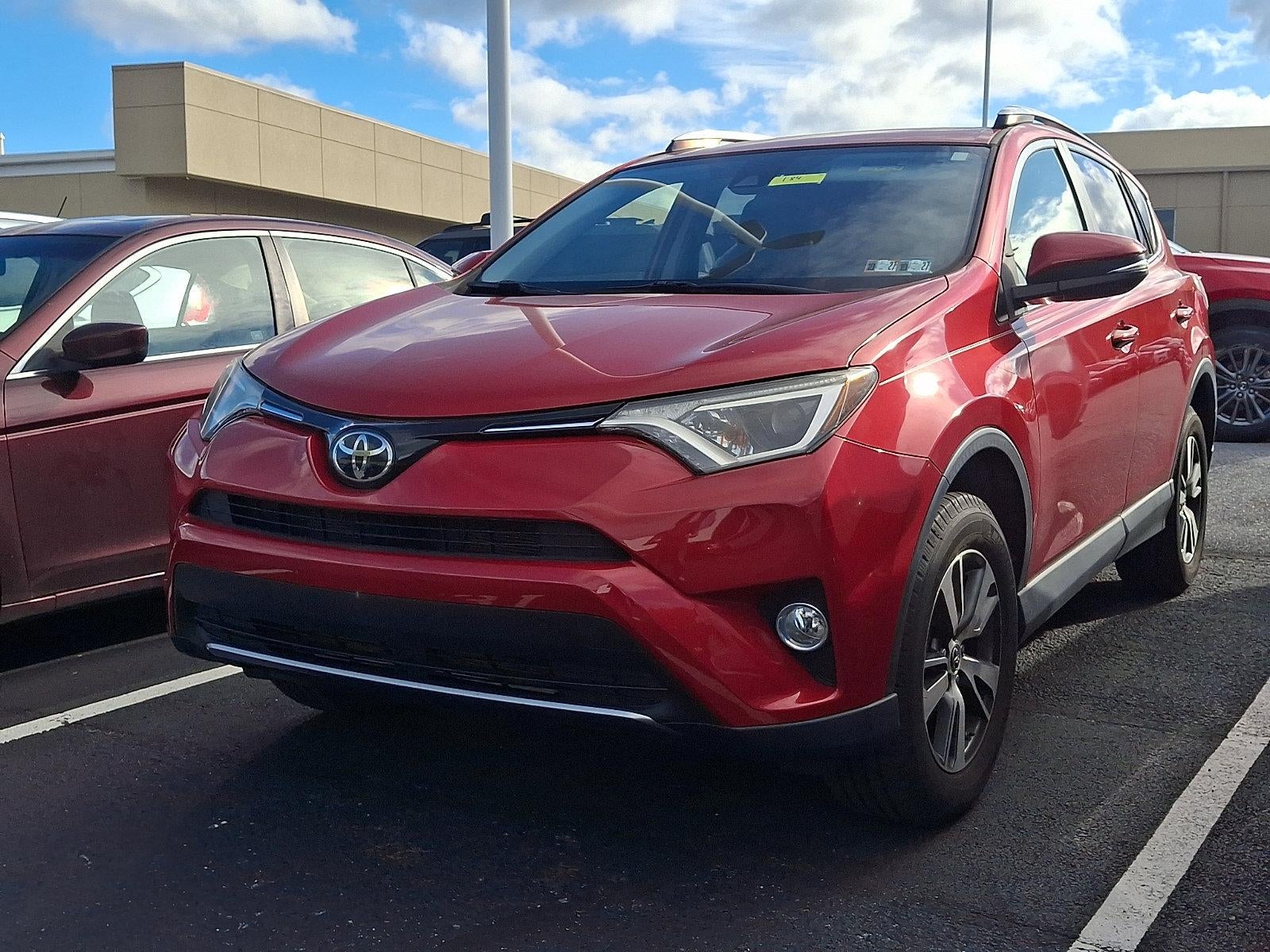 2017 Toyota RAV4 XLE AWD (Natl)