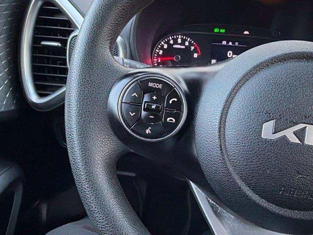 2022 Kia Soul LX IVT
