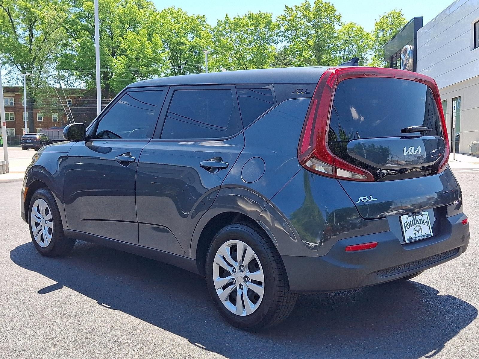 2022 Kia Soul LX IVT