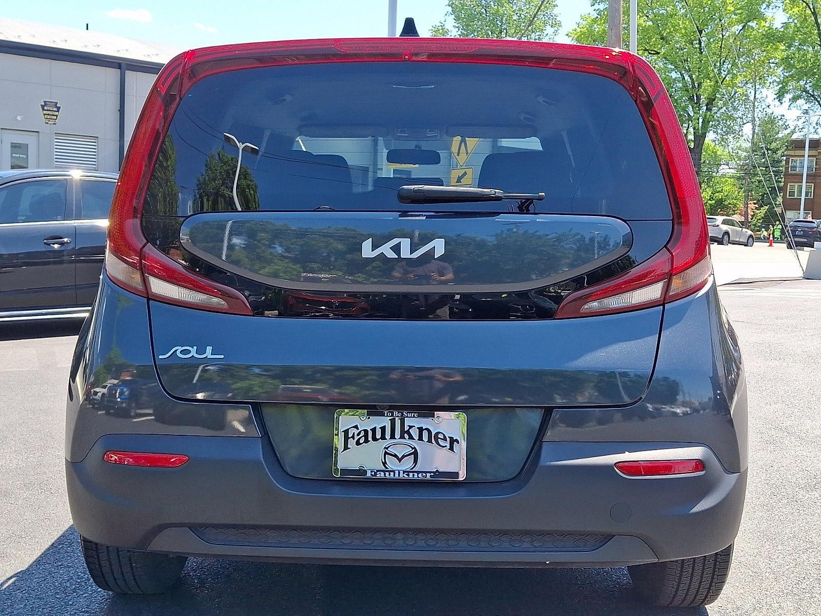 2022 Kia Soul LX IVT