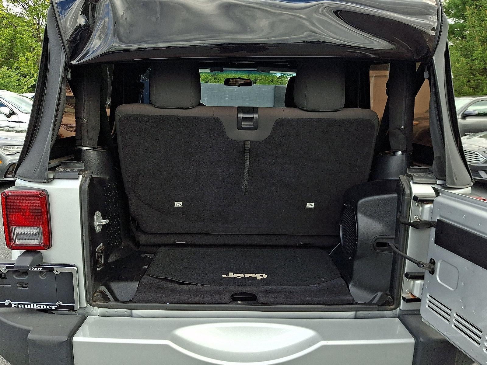 2012 Jeep Wrangler 4WD 2dr Sahara