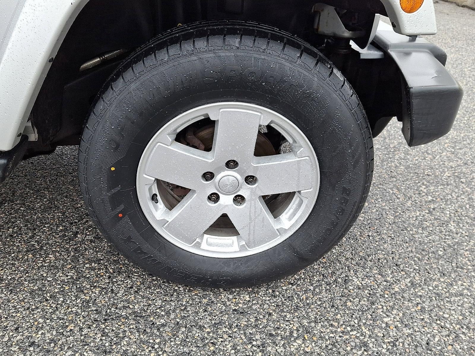 2012 Jeep Wrangler 4WD 2dr Sahara