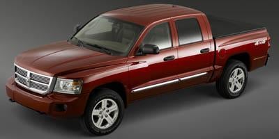 2008 Dodge Dakota 4WD Crew Cab 5.3 Ft Box Laramie