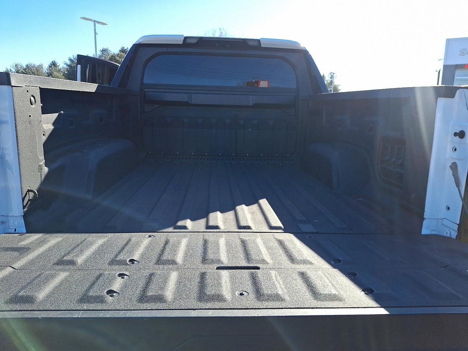 2025 GMC Sierra EV e4WD Crew Cab Max Range Denali