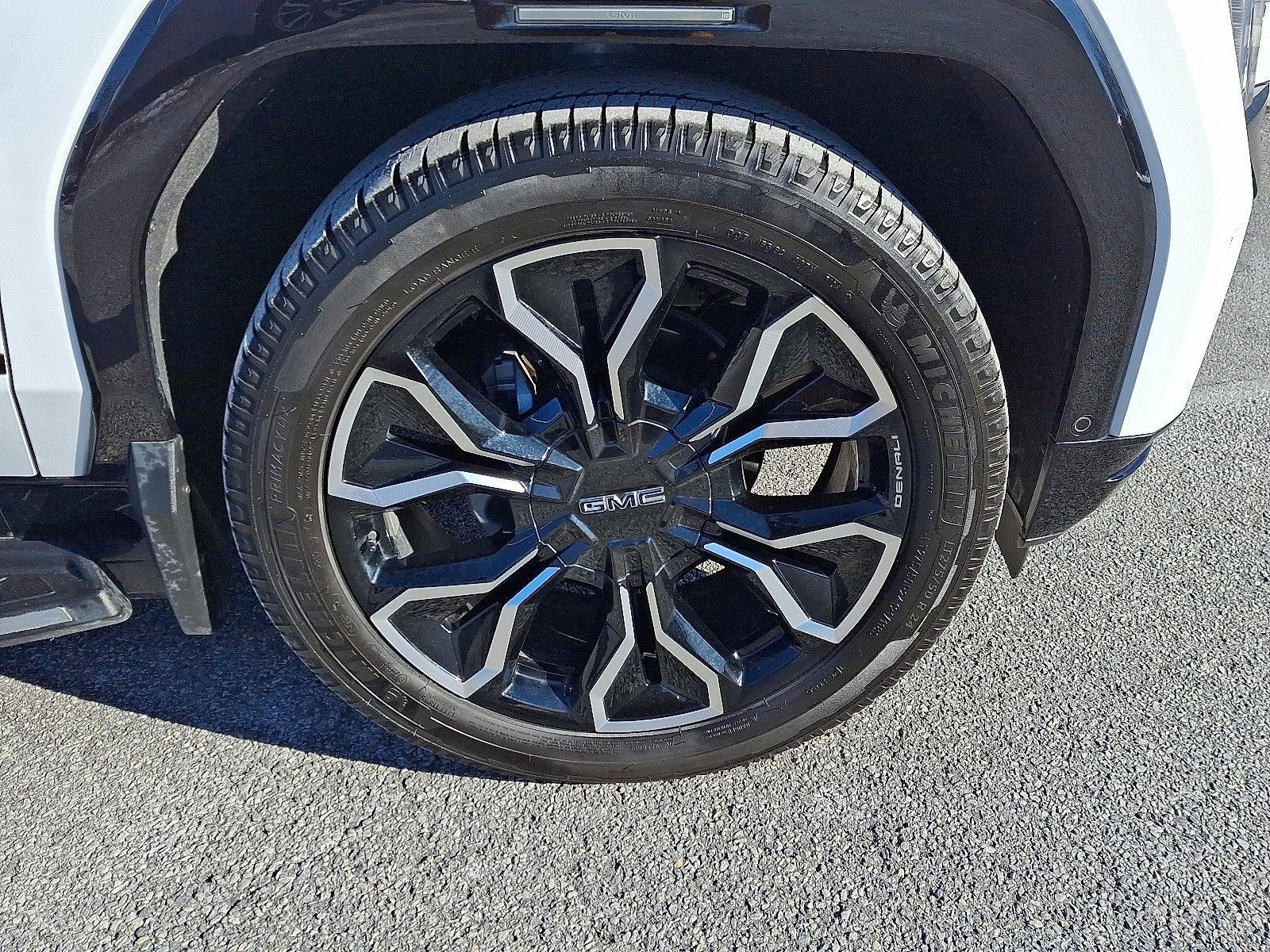 2025 GMC Sierra EV e4WD Crew Cab Max Range Denali