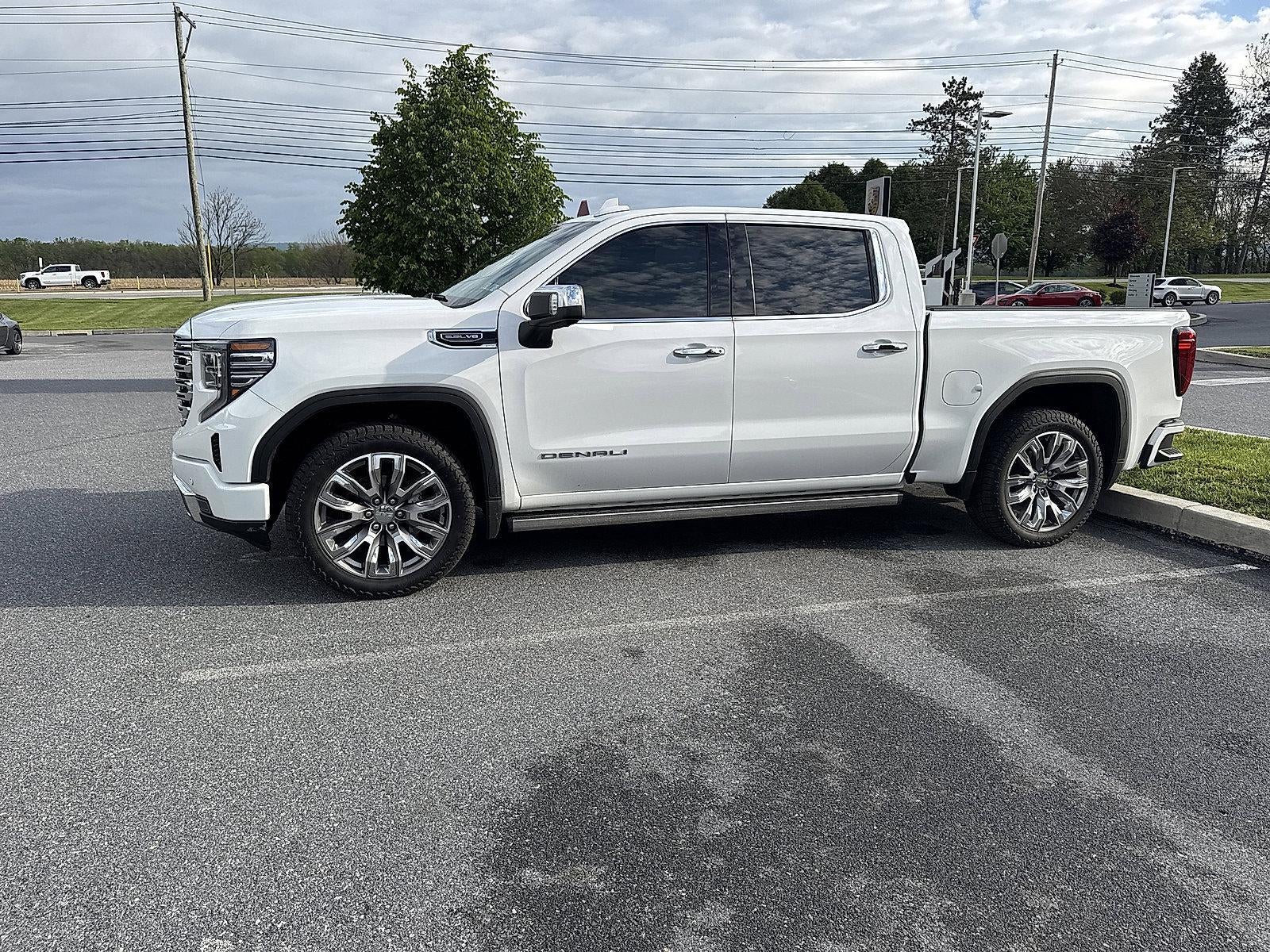 2023 GMC Sierra 1500 Crew Cab Short Box 4-Wheel Drive Denali