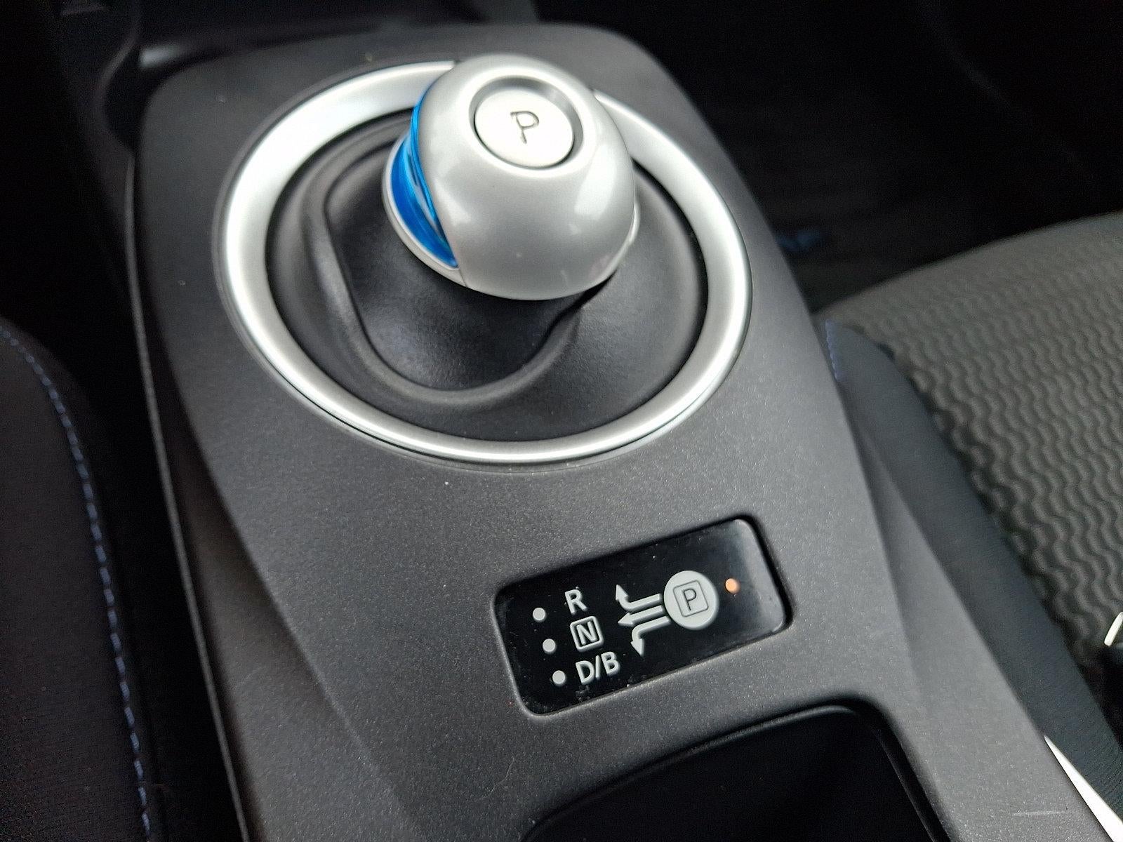 2015 Nissan LEAF 4dr HB S