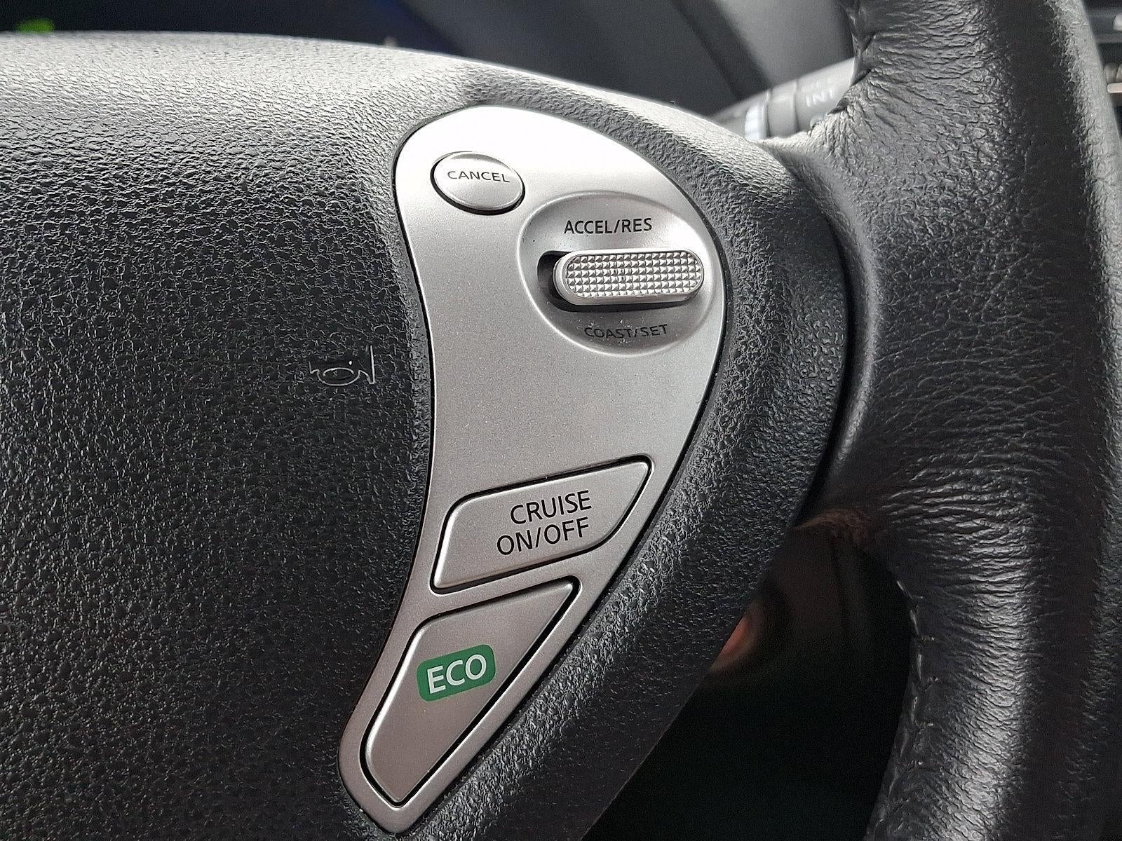 2015 Nissan LEAF 4dr HB S