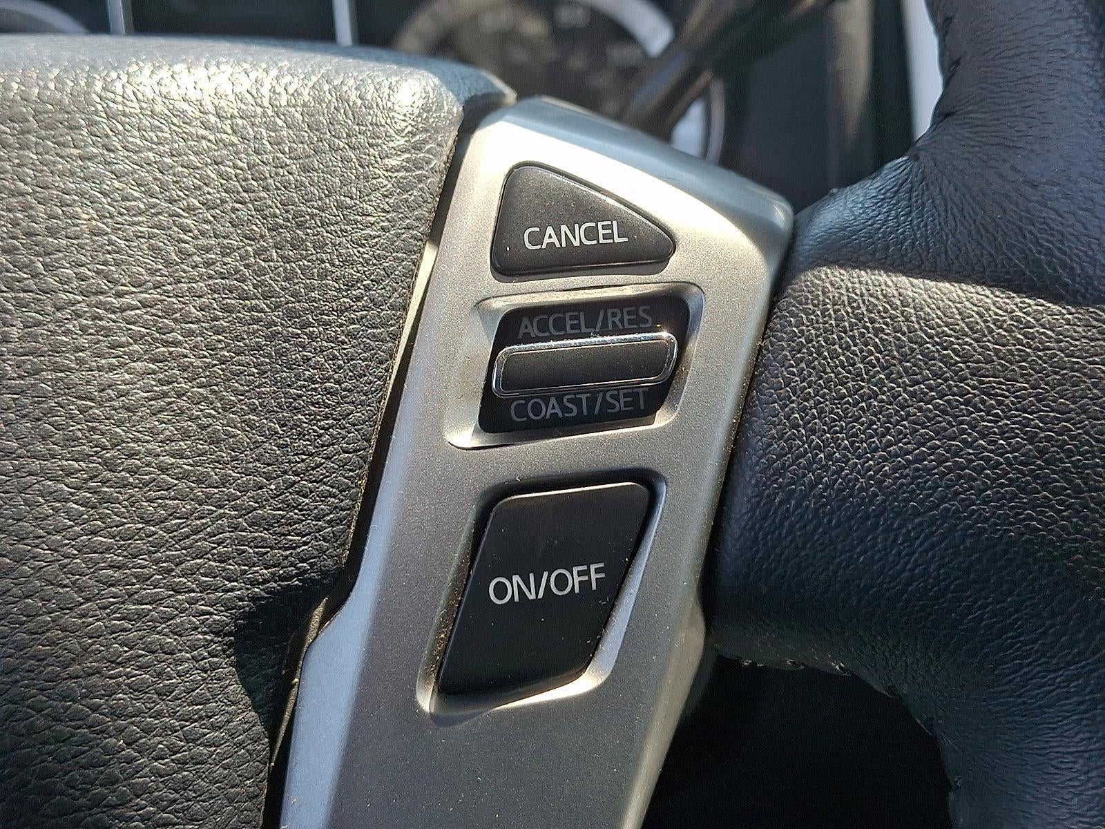 2017 Nissan Titan 4x4 Crew Cab SL