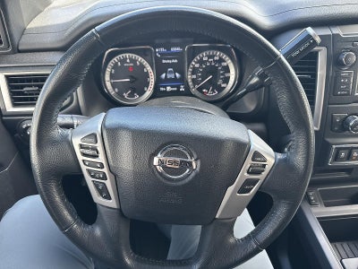 2019 Nissan Titan 4x4 Crew Cab SV