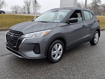2025 Nissan Kicks Play S FWD