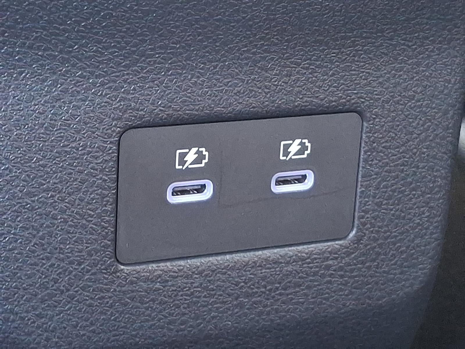 2026 Nissan Kicks SR AWD