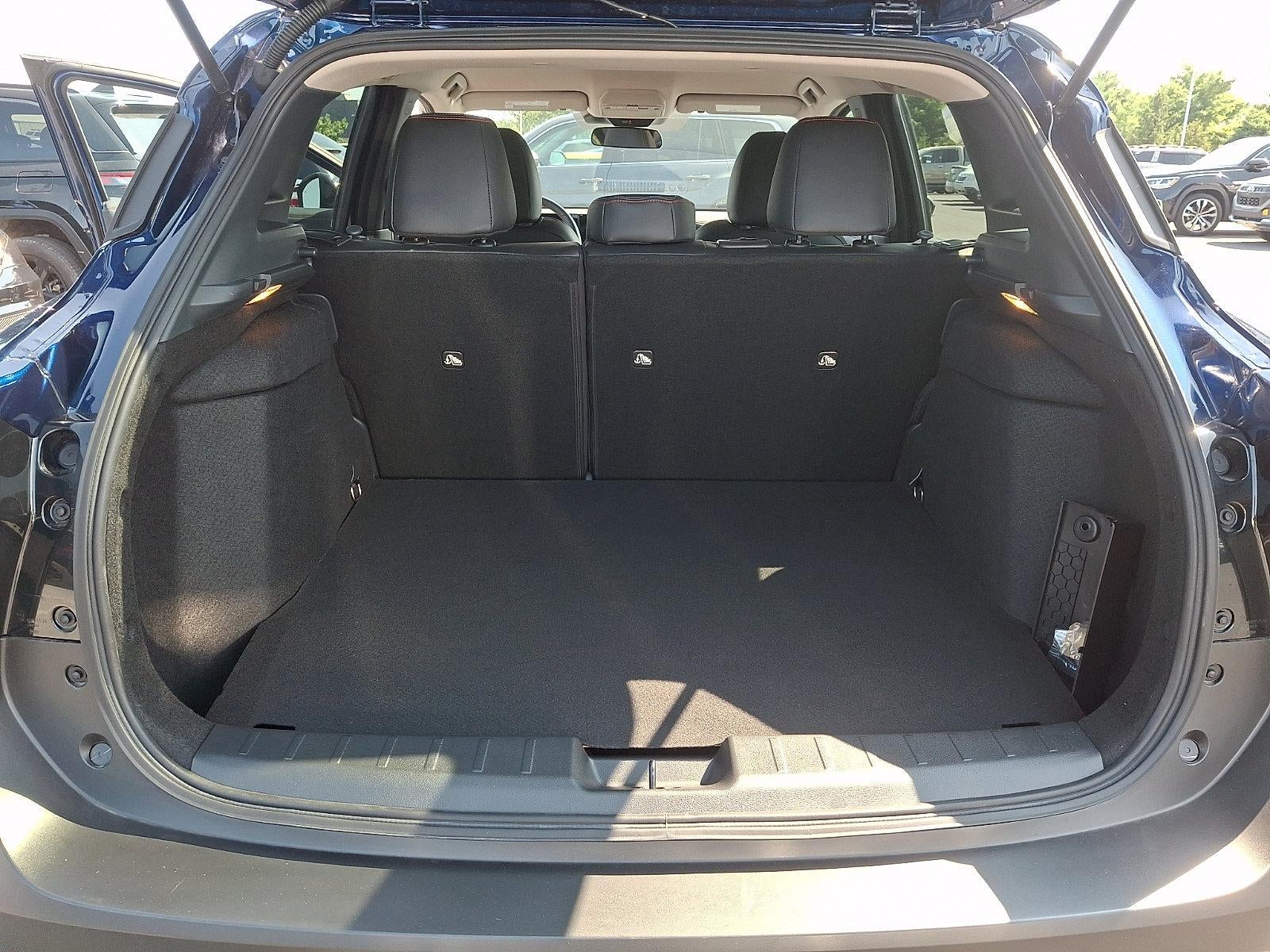 2026 Nissan Kicks SR AWD