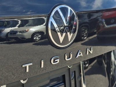 2023 Volkswagen Tiguan 2.0T SEL R-Line 4MOTION