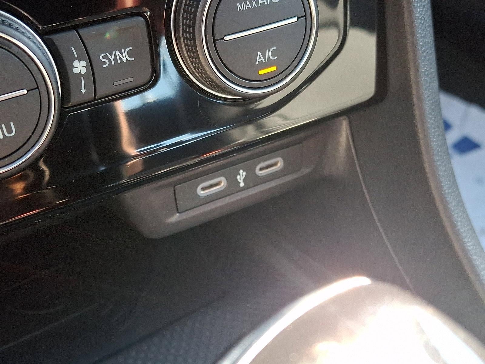 2024 Volkswagen Jetta SEL Auto