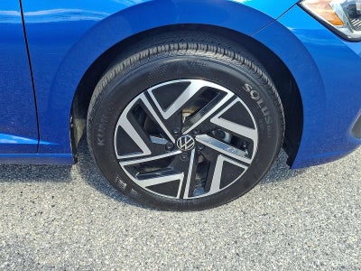 2024 Volkswagen Jetta SEL Auto