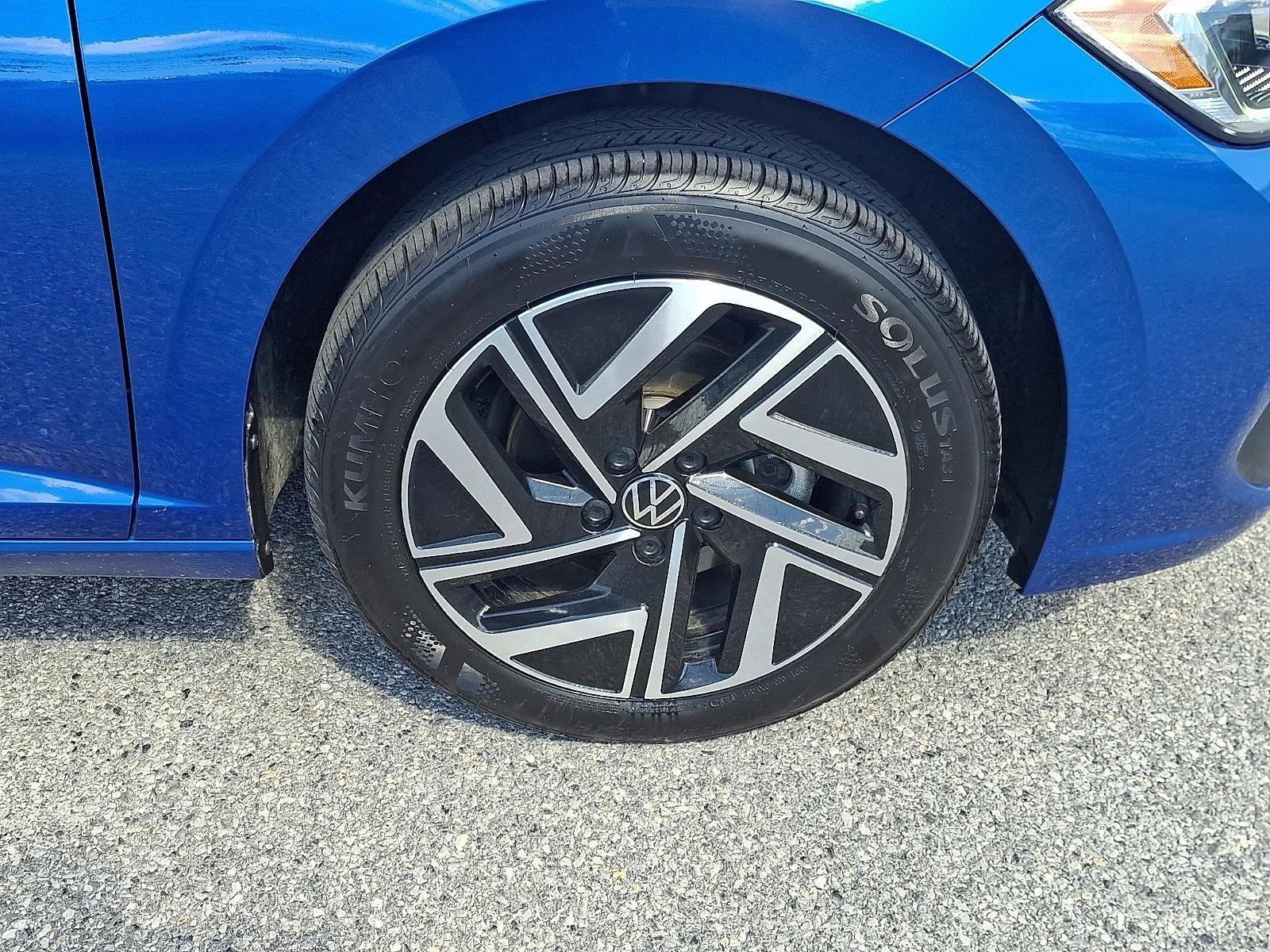 2024 Volkswagen Jetta SEL Auto