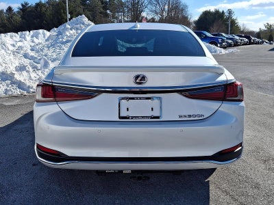 2021 Lexus ES 300h FWD