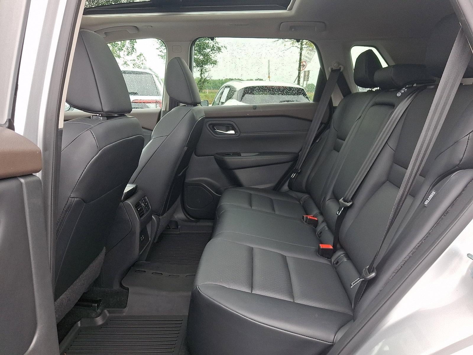 2023 Nissan Rogue AWD SV
