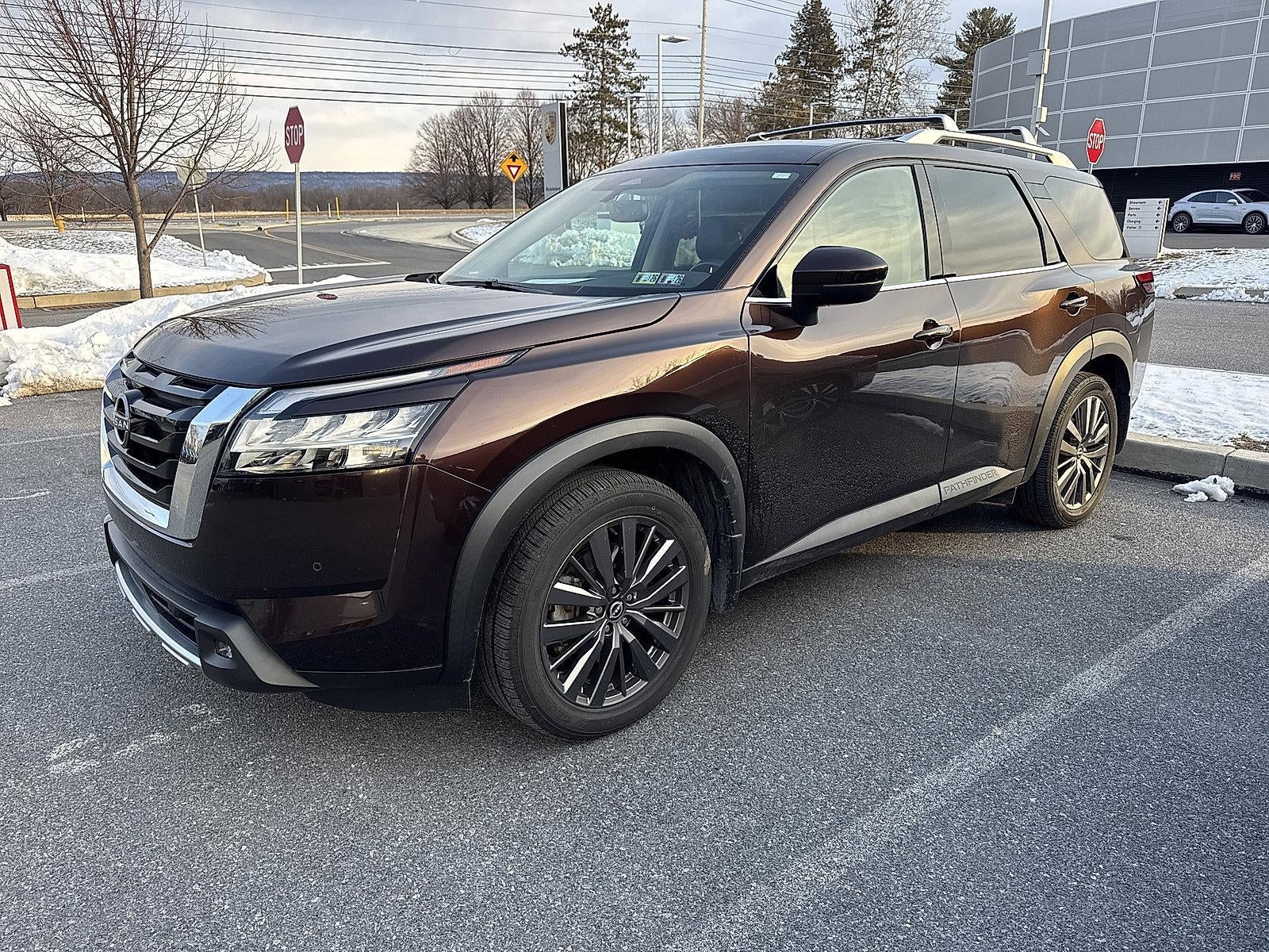 2022 Nissan Pathfinder SL 4WD