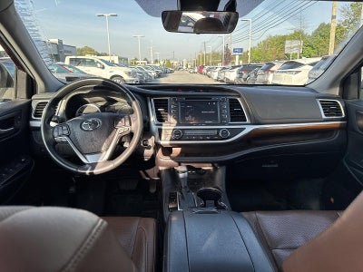 2019 Toyota Highlander Limited Platinum V6 AWD (Natl)