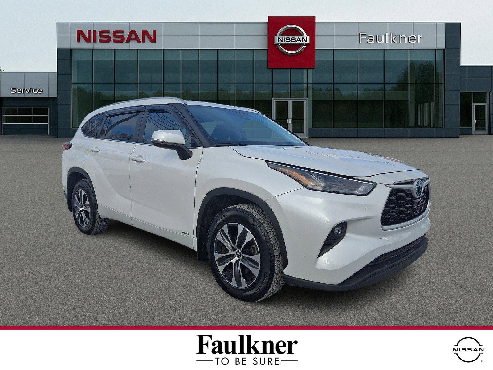 2023 Toyota Highlander Hybrid XLE AWD (Natl)