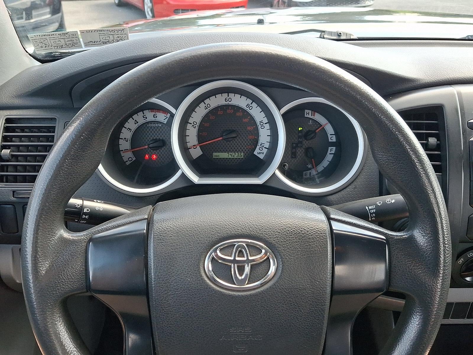 2012 Toyota Tacoma 4WD Regular Cab Standard Bed I4 Automatic (Natl)