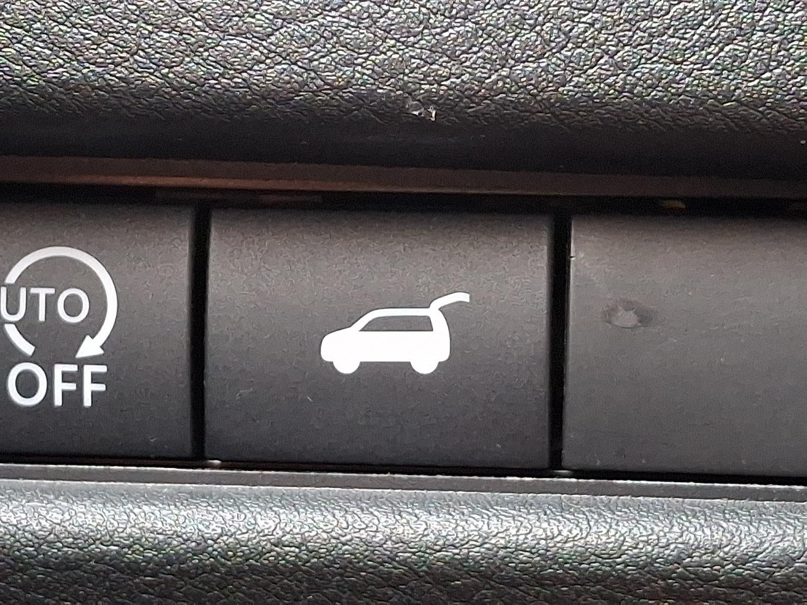 2023 Nissan Rogue AWD SV