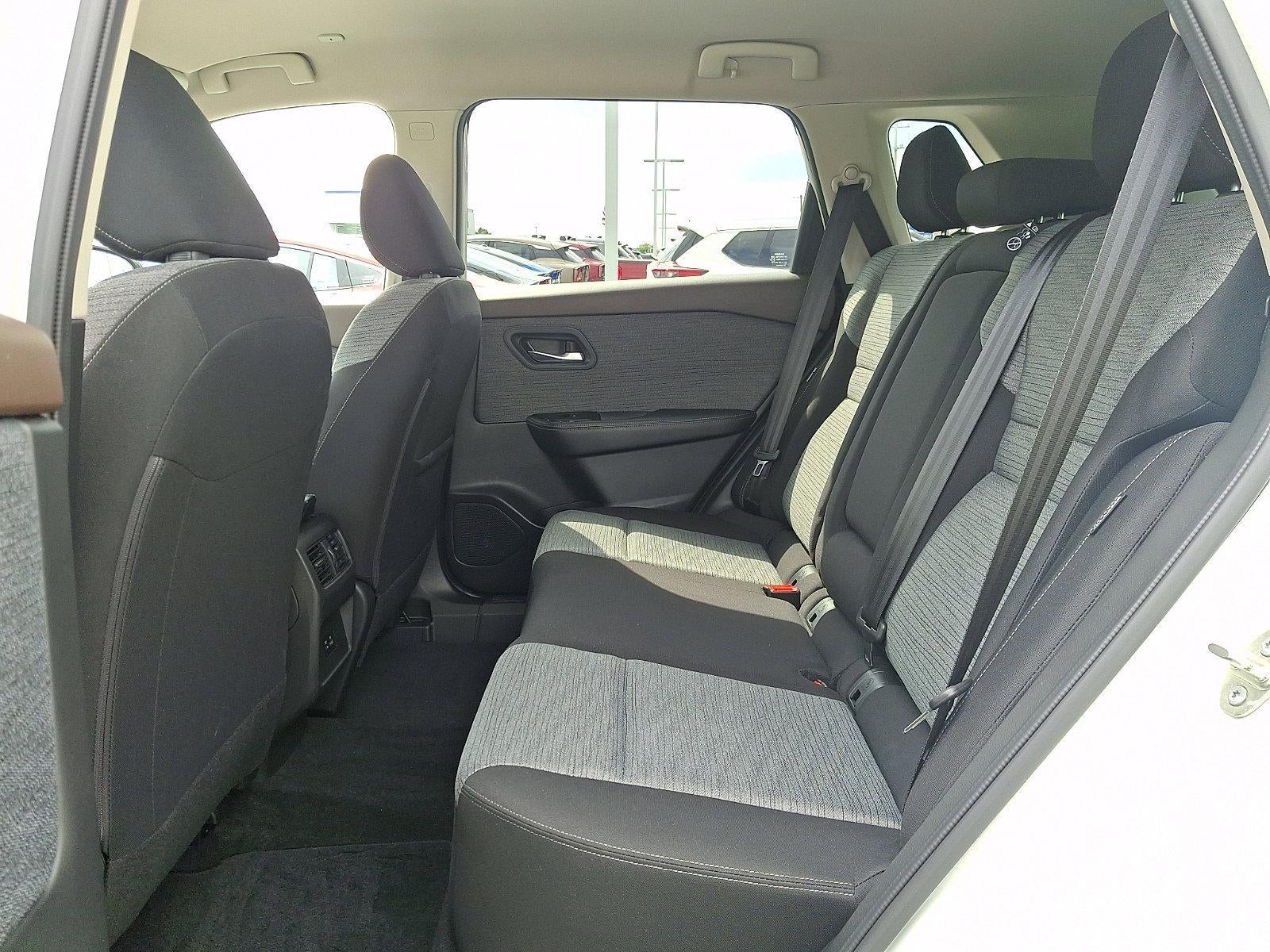 2023 Nissan Rogue AWD SV *Ltd Avail*