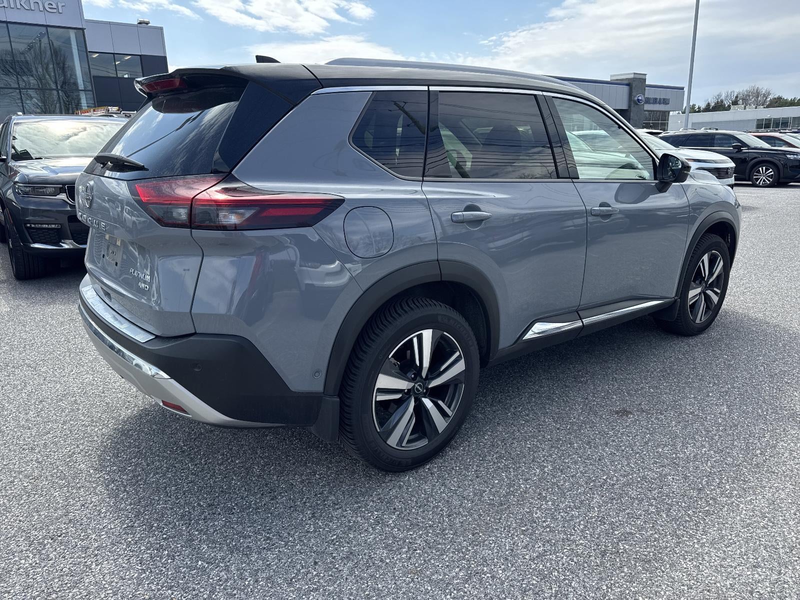 2023 Nissan Rogue AWD Platinum