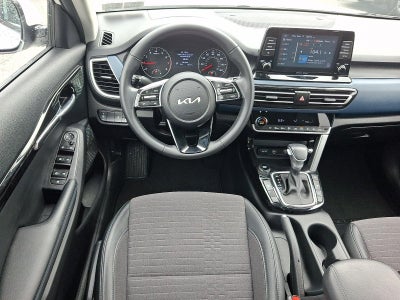 2023 Kia Seltos S IVT AWD