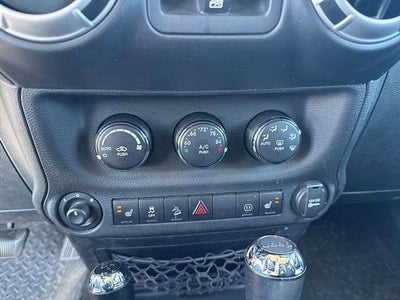 2012 Jeep Wrangler Unlimited Sahara