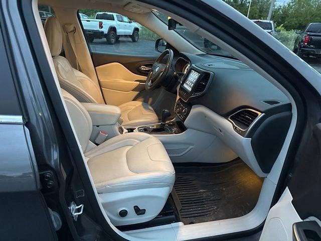 2022 Jeep Cherokee Latitude Lux 4x4