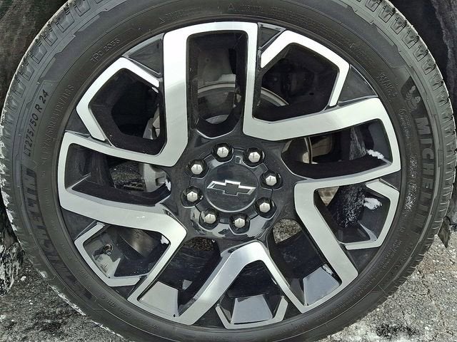 2024 Chevrolet Silverado EV RST