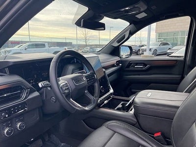 2025 GMC Yukon Denali