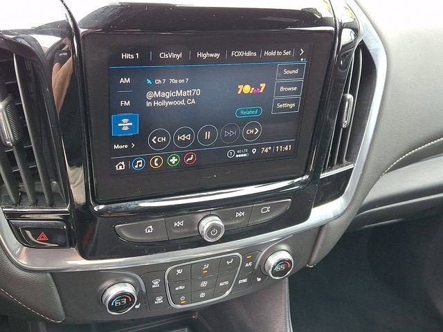 2023 Chevrolet Traverse LT Leather