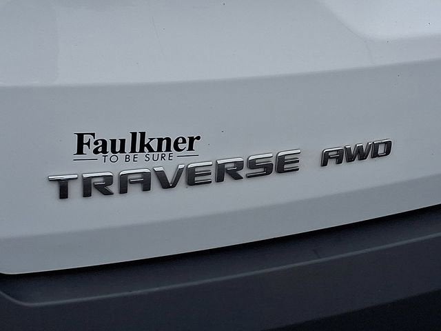 2023 Chevrolet Traverse LT Leather