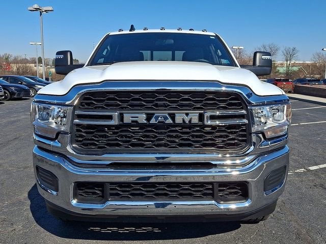 2024 RAM 2500 Tradesman Crew Cab 4x4 6'4" Box