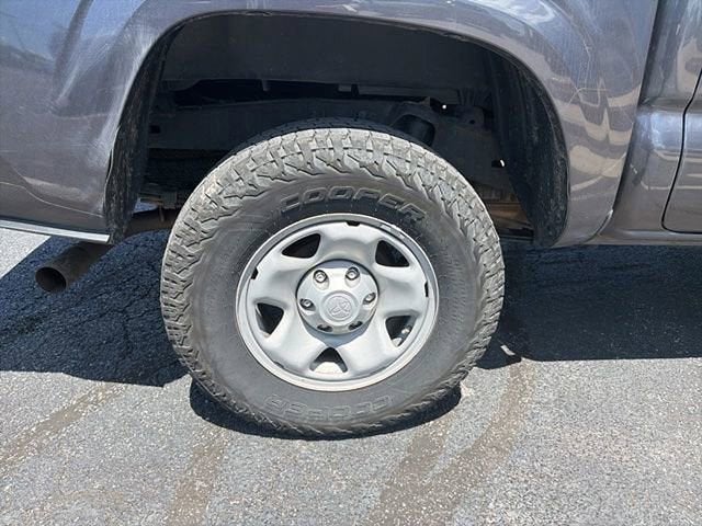 2022 Toyota Tacoma SR