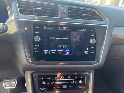 2023 Volkswagen Tiguan 2.0T SE R-Line Black