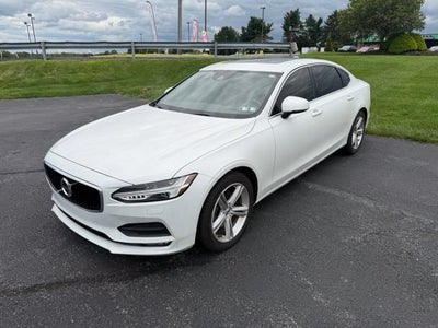 2018 Volvo S90 T5 Momentum