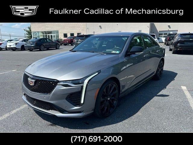 2022 Cadillac CT4-V Base