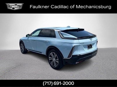 2024 Cadillac LYRIQ Luxury 2