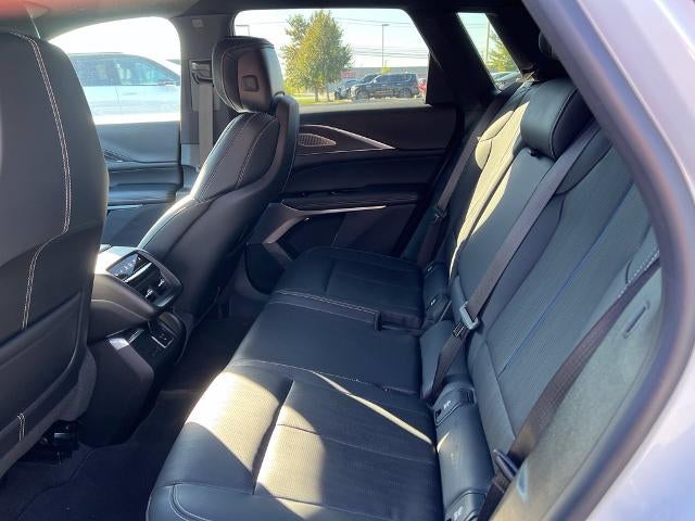 2024 Cadillac LYRIQ Sport 3