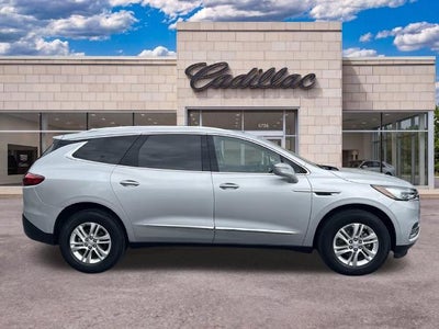 2020 Buick Enclave Essence