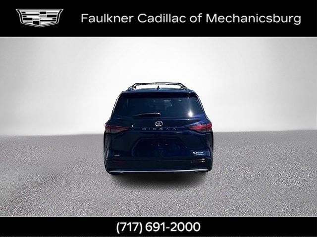 2023 Toyota Sienna Platinum