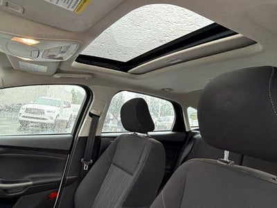 2017 Ford Focus SEL Hatch