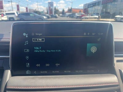 2022 Chevrolet Suburban 4WD RST